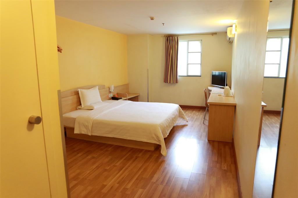 7Days Inn Beijing Liujiayao Station Camera foto