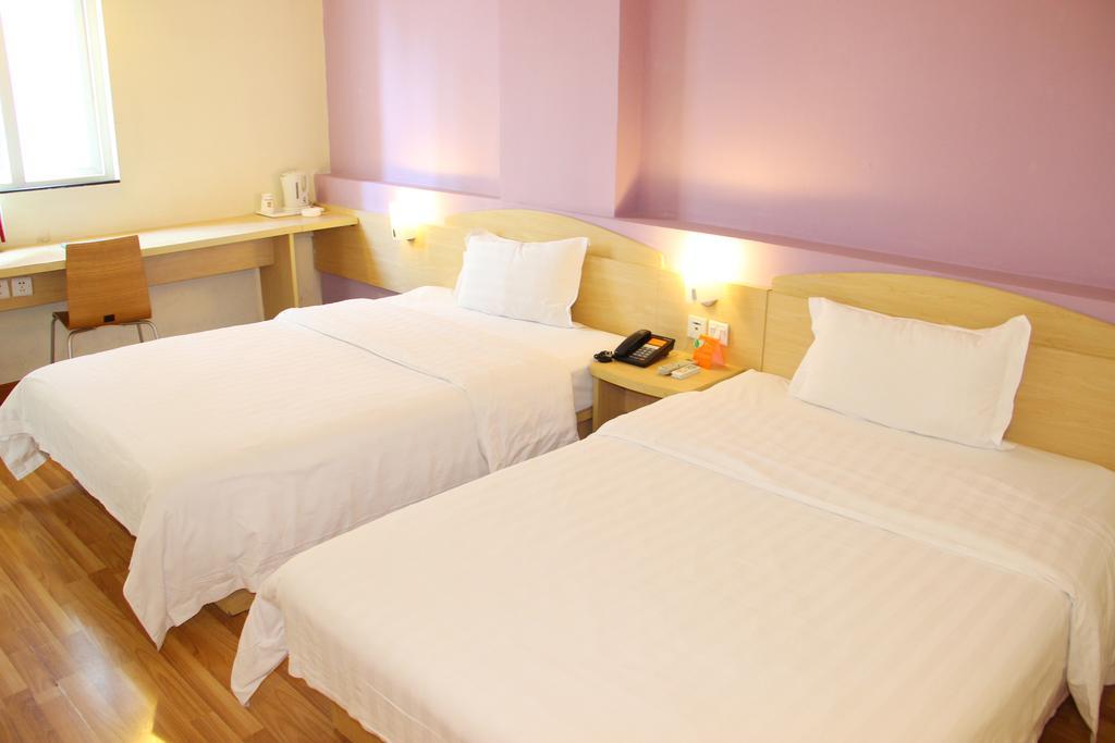 7Days Inn Beijing Liujiayao Station Esterno foto