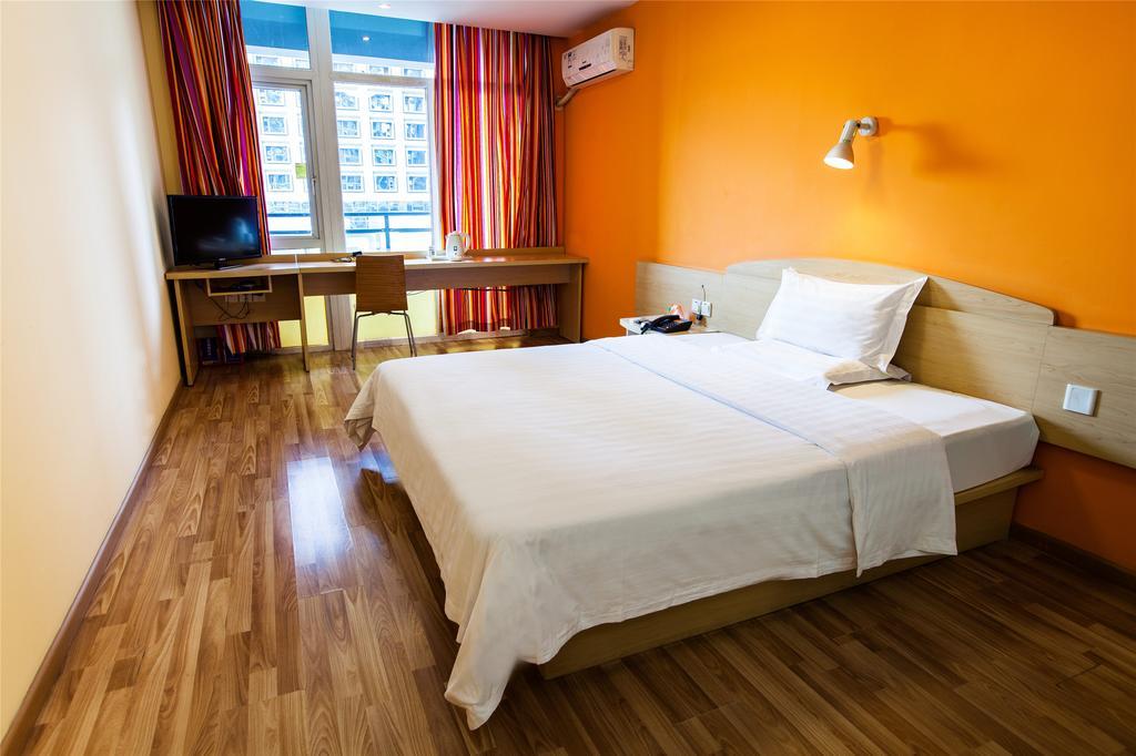 7Days Inn Beijing Liujiayao Station Esterno foto